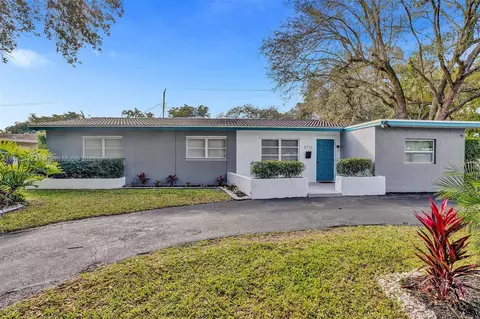 5712 Monroe St, Hollywood, FL 33023