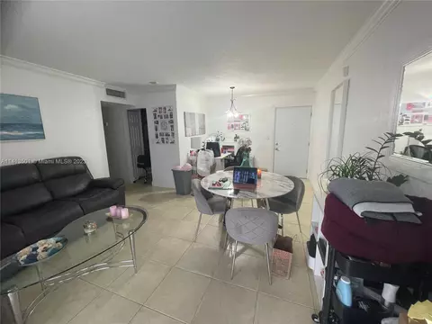7226 SW 94th Pl #F2, Miami, FL 33173