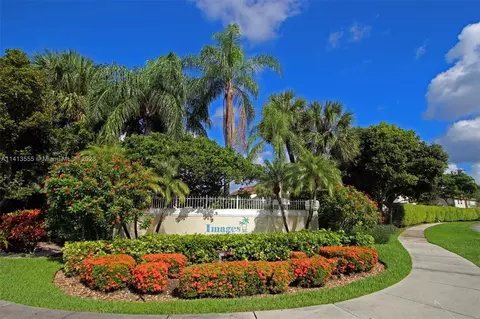 411 NW 109th Ave, Pembroke Pines, FL 33026