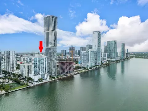 725 NE 22nd St #17A, Miami, FL 33137