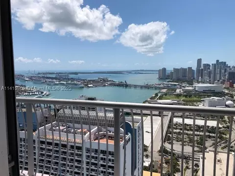 1750 N Bayshore Dr #5008, Miami, FL 33132