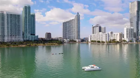 2020 N Bayshore Dr #1808, Miami, FL 33137