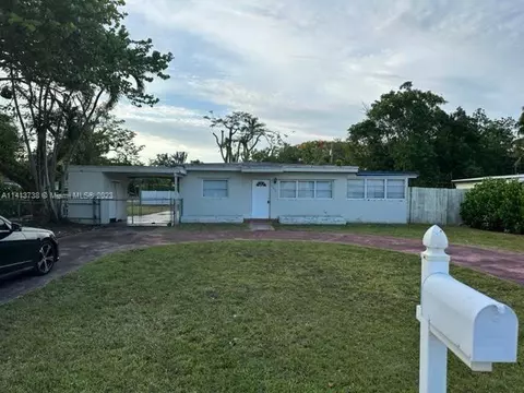 6891 SW 53 St, Miami, FL 33155