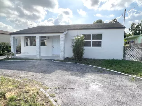 31 SW 67th Ct, Miami, FL 33144