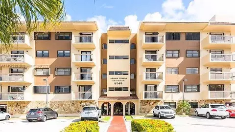 5249 NW 7th St #206, Miami, FL 33126