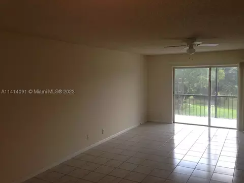 6260 S Falls Cir Dr #304, Lauderhill, FL 33319