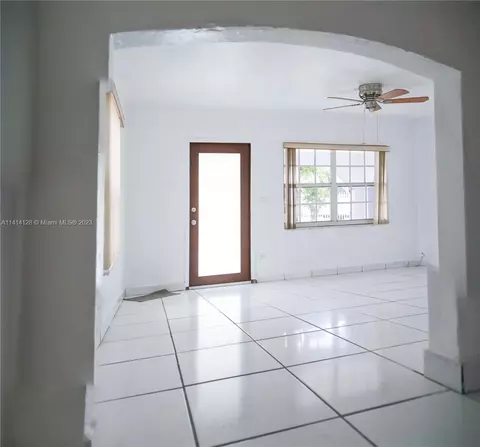 1420 E 10th Ave, Hialeah, FL 33010 photo 5
