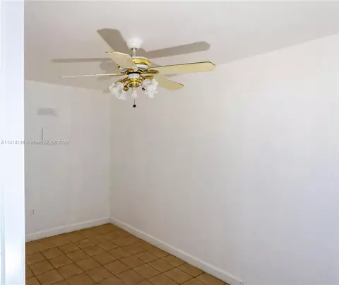 1420 E 10th Ave, Hialeah, FL 33010 photo 19