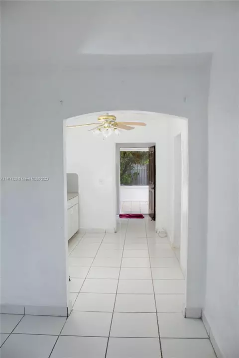 1420 E 10th Ave, Hialeah, FL 33010 photo 9