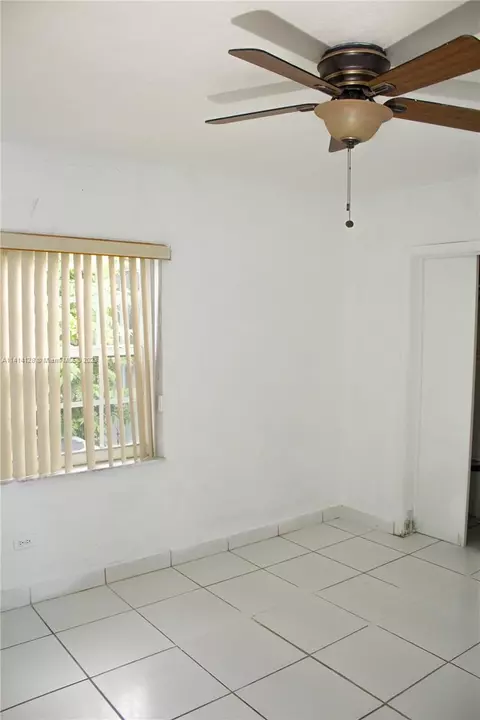 1420 E 10th Ave, Hialeah, FL 33010 photo 14
