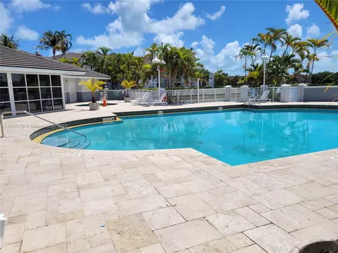 8670 SW 212th St #208, Cutler Bay, FL 33189