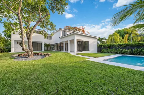 6465 SW 83rd St, Miami, FL 33143