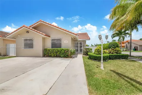 1285 SW 142nd Ave, Miami, FL 33184