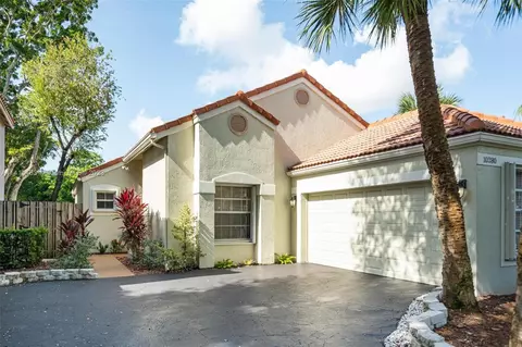 10280 NW 10th St, Plantation, FL 33322