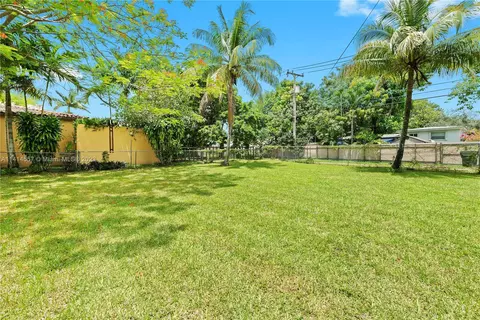 357 Navarre Dr, Miami Springs, FL 33166 photo 26
