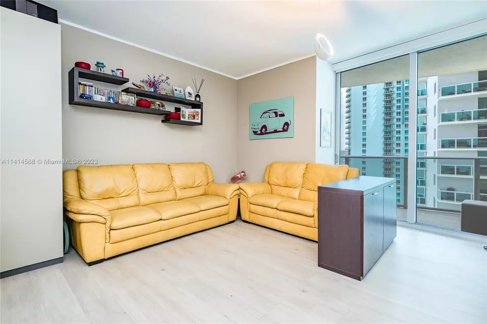  488 NE 18th St #2803, Miami, FL 33132 photo 27