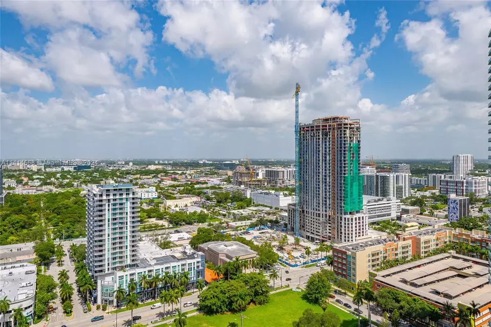  488 NE 18th St #2803, Miami, FL 33132 photo 19