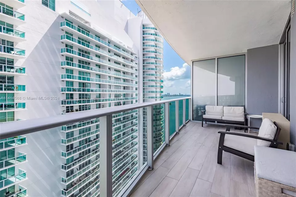  488 NE 18th St #2803, Miami, FL 33132 photo 24