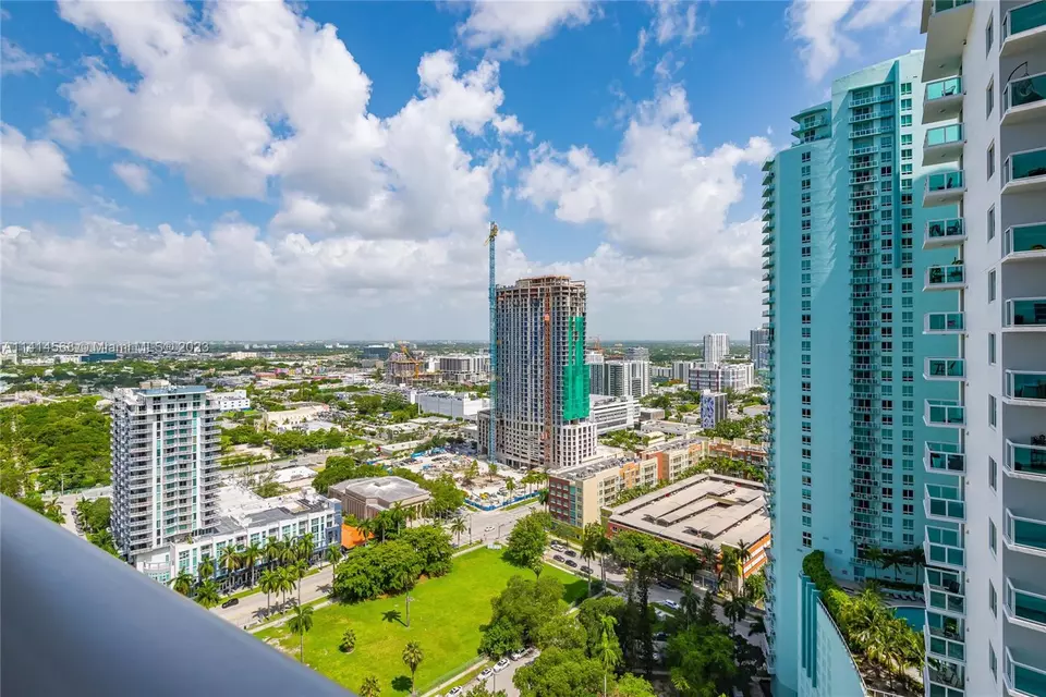 488 NE 18th St #2803, Miami, FL 33132 photo 22