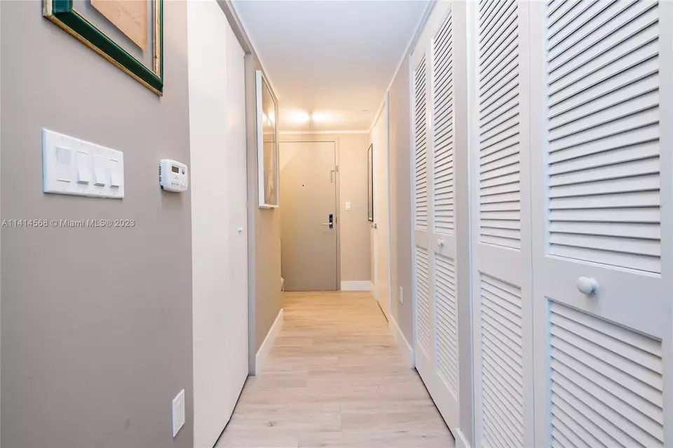  488 NE 18th St #2803, Miami, FL 33132 photo 37