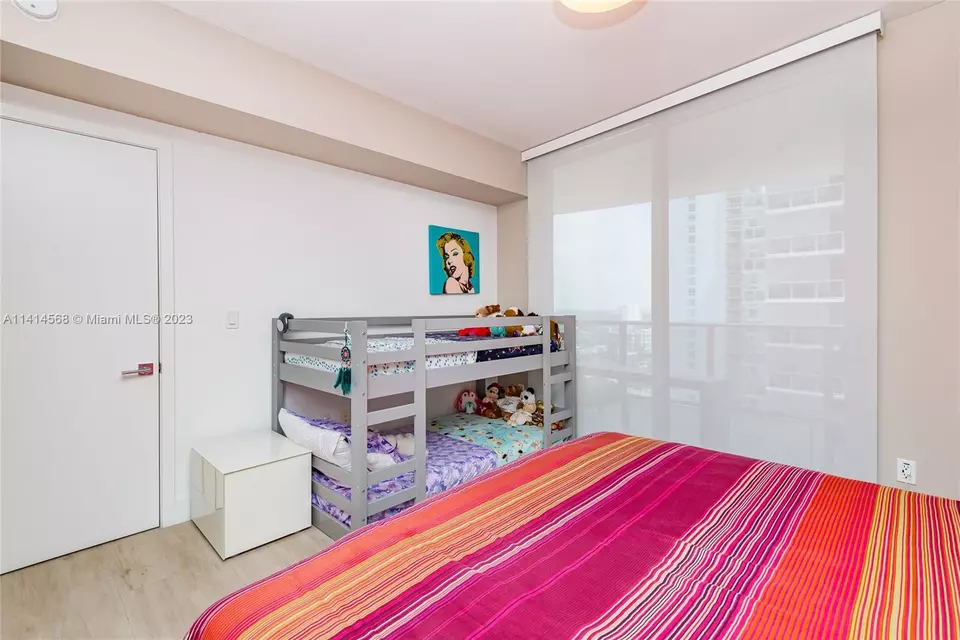  488 NE 18th St #2803, Miami, FL 33132 photo 16