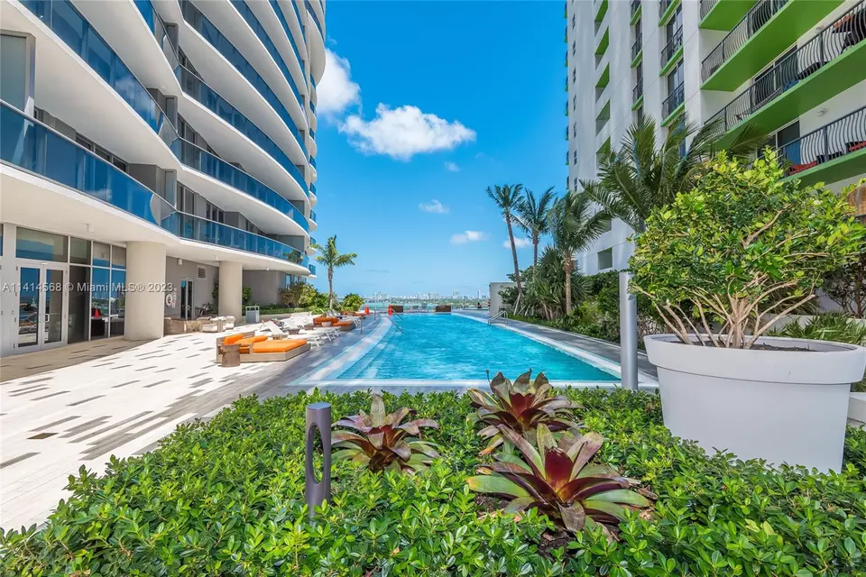  488 NE 18th St #2803, Miami, FL 33132 photo 6