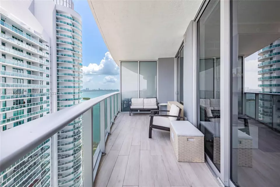  488 NE 18th St #2803, Miami, FL 33132 photo 23