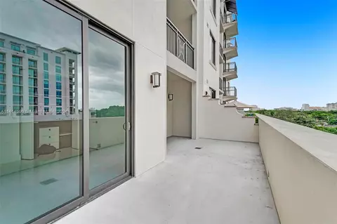 301 Altara Ave #427, Coral Gables, FL 33146
