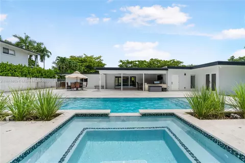 7870 SW 97th St, Miami, FL 33156