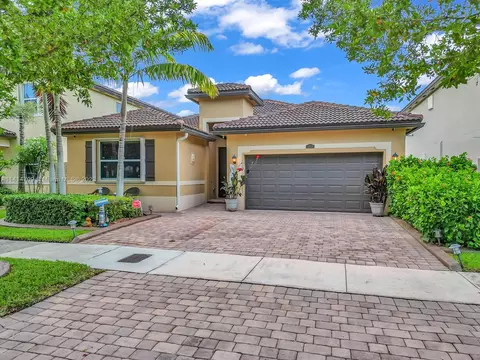 11833 SW 250th Ter, Homestead, FL 33032