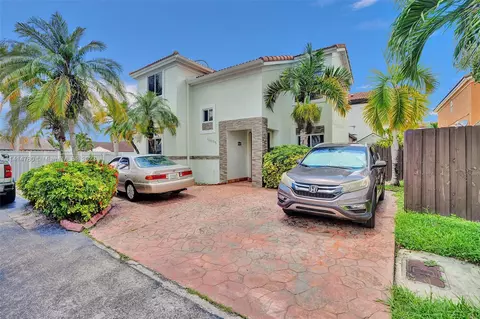 12695 NW 10th Ter, Miami, FL 33182
