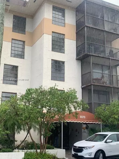 Undisclosed, Lauderhill, FL 33319