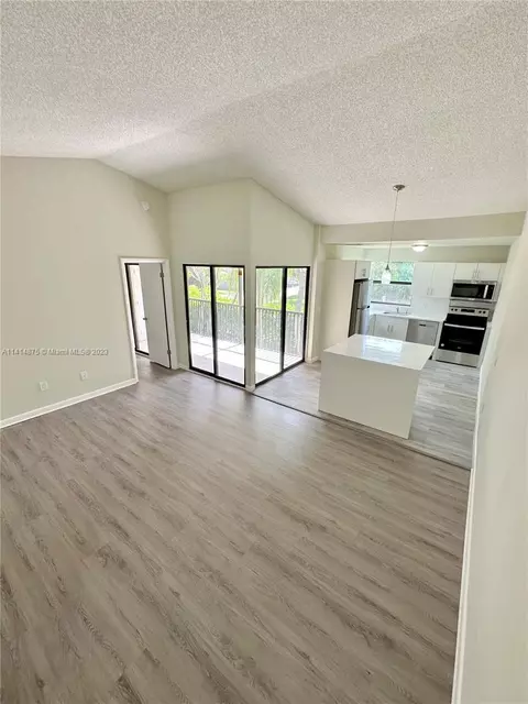 905 N Franklin Ave #905D, Homestead, FL 33034