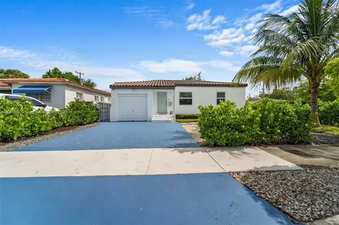 2215 SW 21st Ter, Miami, FL 33145