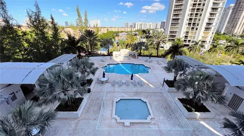 19400 Turnberry Way #522, Aventura, FL 33180