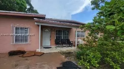 2125 NW 124th St, Miami, FL 33167