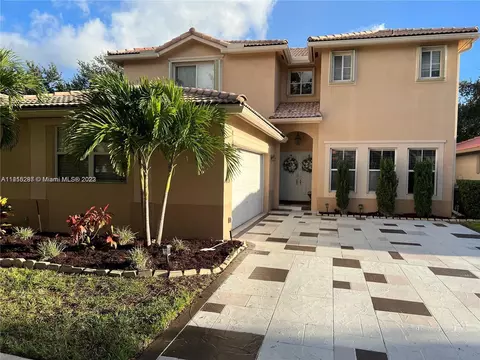 14113 N Cypress Cove Cir, Davie, FL 33325