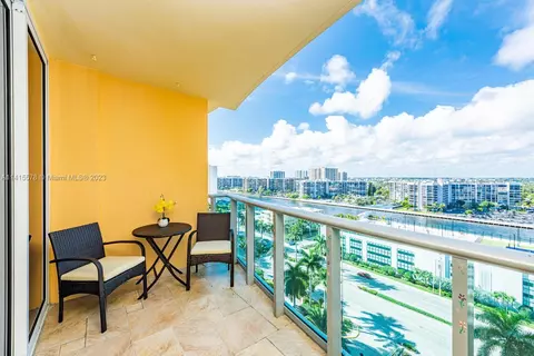 2501 S Ocean Dr #1230, Hollywood, FL 33019