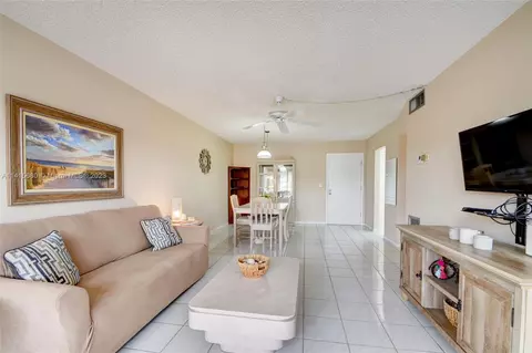 506 Davis Rd #56, Palm Springs, FL 33461