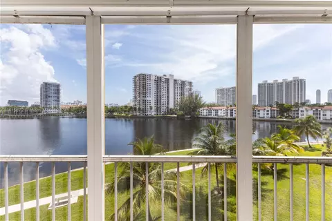 2999 Point East Dr #C407, Aventura, FL 33160