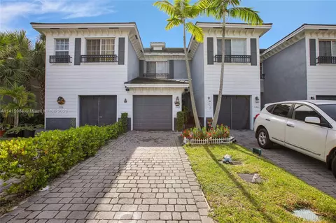 1368 NW 34th Way, Lauderhill, FL 33311