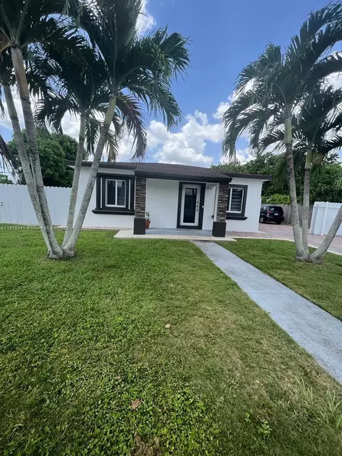 10120 SW 170th Ter, Miami, FL 33157