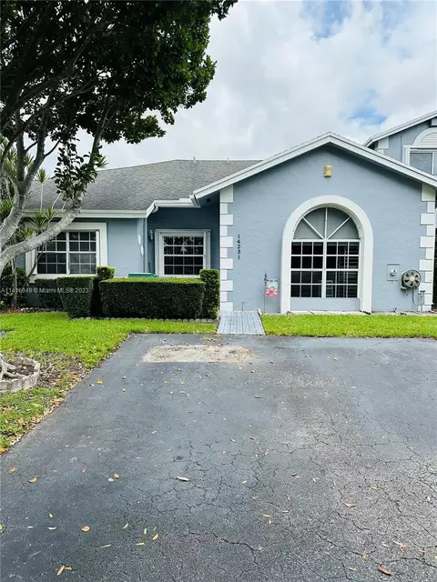 14231 SW 97th Ter, Miami, FL 33186