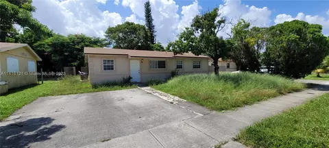 5331 NE 9th Ter, Pompano Beach, FL 33064