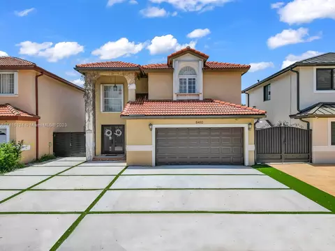 8480 NW 196th Ter, Hialeah, FL 33015