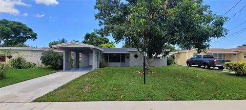 3548 NW 38th Ave, Lauderdale Lakes, FL 33309