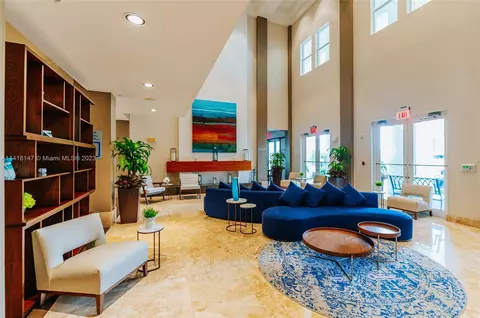 5300 NW 87th Ave #113, Doral, FL 33178