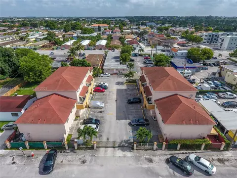37 W 11th St #106, Hialeah, FL 33010