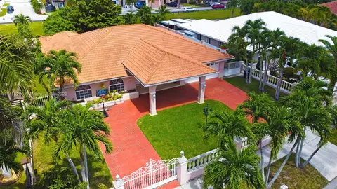 1558 SW 143rd Pl, Miami, FL 33184