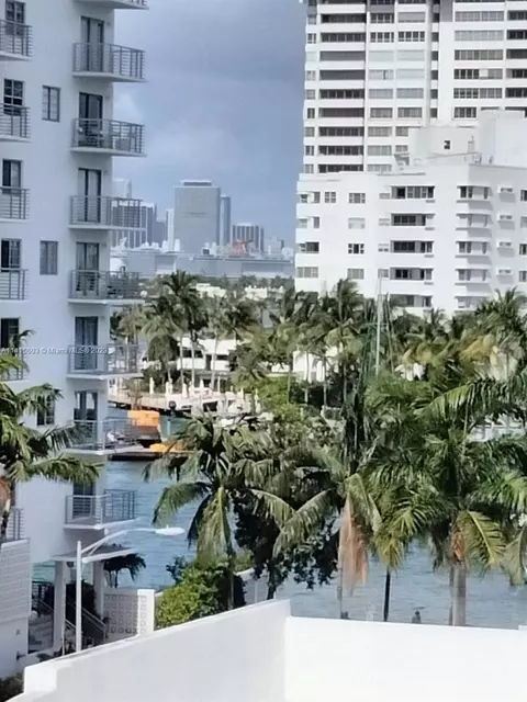 1345 Lincoln Rd #602, Miami Beach, FL 33139